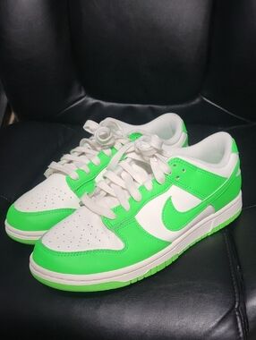 Nike Wimens Dunks Low-Top Sneakers in White and Neon Green 9.5 I